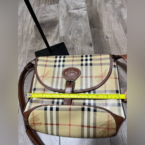 Authentic Vintage Burberry's Sling - Picture 9 of 11